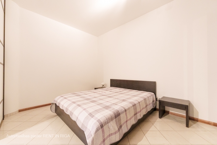 Pārdod dzīvokli, Republikas laukums iela 3, Rīga, Labais krasts, Centrs / 139 000 € 5