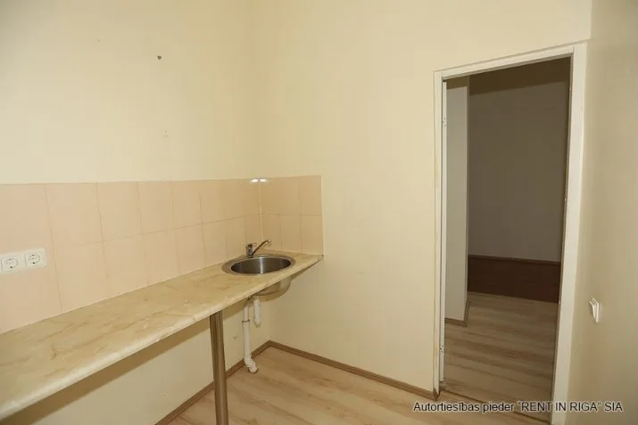 commercial premises For Rent, Lāčplēša street 87d, Rīga, Labais krasts, Centrs / 1 200 € 9