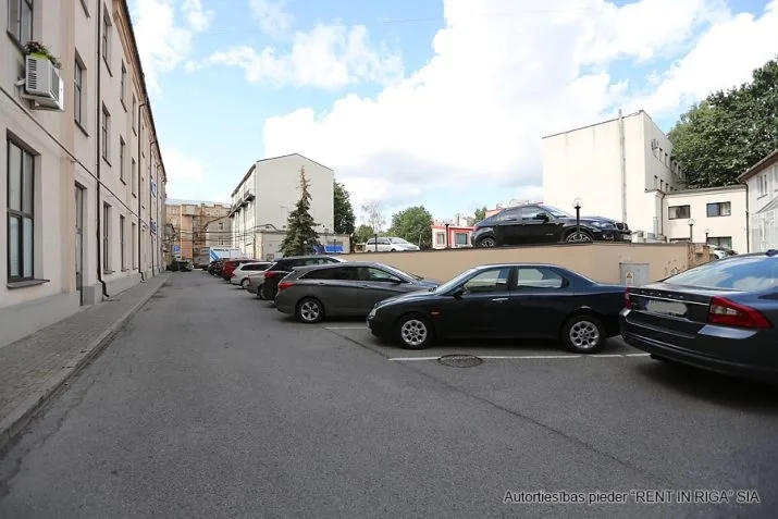 commercial premises For Rent, Lāčplēša street 87d, Rīga, Labais krasts, Centrs / 1 200 € 14
