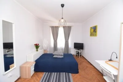 Pārdod dzīvokli, Dzirnavu iela 10, Rīga, Labais krasts, Centrs / 180 000 € 6