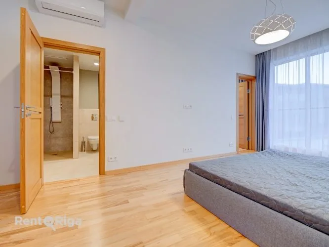 Apartment For Rent, Marijas street 16, Rīga, Labais krasts, Centrs / 1 300 € 8
