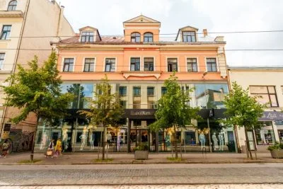 Izīrē tirdzniecības telpas, Barona iela 29, Rīga, Labais krasts, Centrs / 10 000 € 1