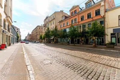 Izīrē tirdzniecības telpas, Barona iela 29, Rīga, Labais krasts, Centrs / 10 000 € 15