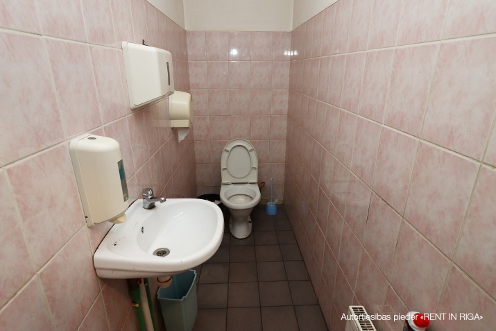 Izīrē noliktavu, Dagmāras iela 6, Rīga, Kreisais krasts, Iļģuciems / 3 400 € 14