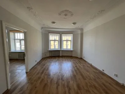 Izīrē biroju, Barona iela 32, Rīga, Centrs / 600 € 8