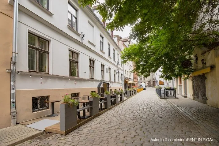 Pārdod dzīvokli, Aldaru iela 12/14, Rīga, Labais krasts, Vecrīga / 140 000 € 12