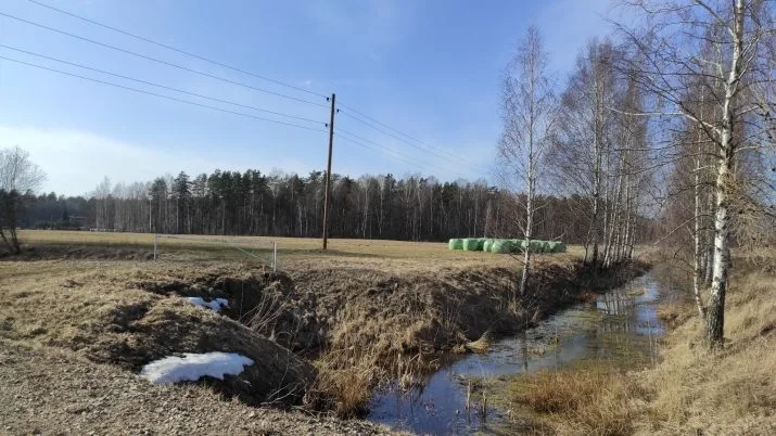 Lielstapriņu iela 23 7