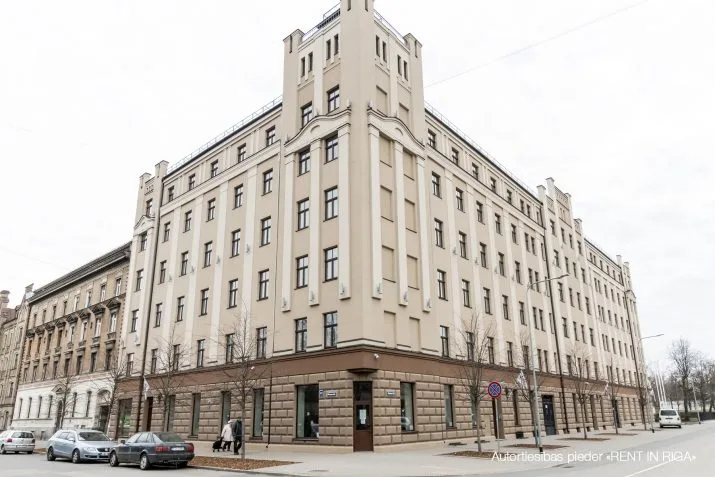 Pērnavas iela 41 18
