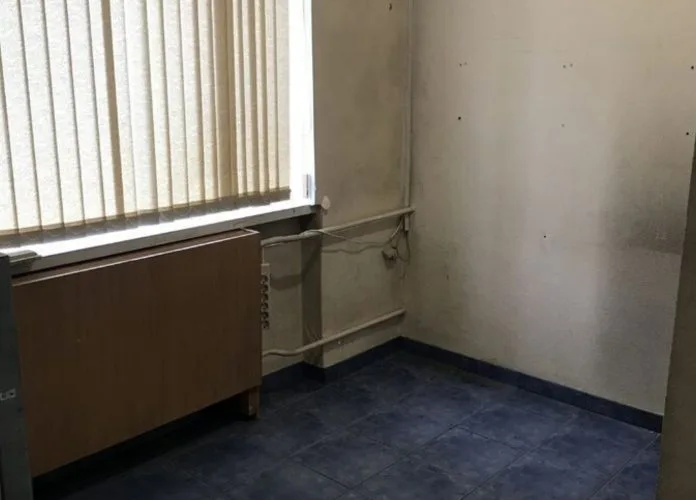 Izīrē tirdzniecības telpas, Brīvības gatve 310, Rīga, Labais krasts, Teika / 700 € 10