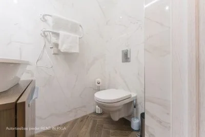 Izīrē dzīvokli, Pernavas iela 41, Rīga, Labais krasts, Centrs / 1 650 € 17