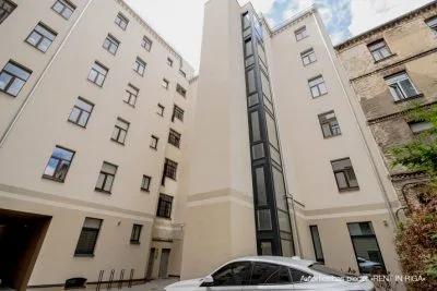 Izīrē dzīvokli, Pernavas iela 41, Rīga, Labais krasts, Centrs / 1 650 € 25