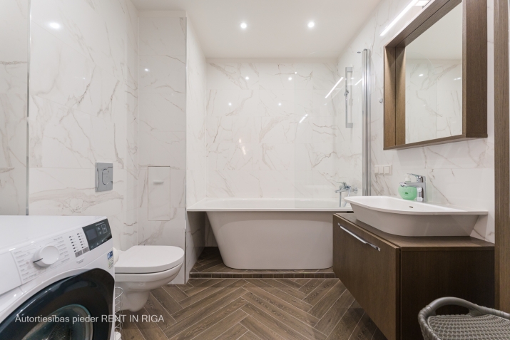 Apartment For Rent, Pernavas street 41, Rīga, Labais krasts, Centrs / 1 678 € 17