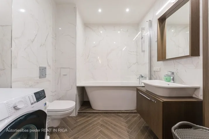 Apartment For Rent, Pernavas street 41, Rīga, Labais krasts, Centrs / 1 678 € 17