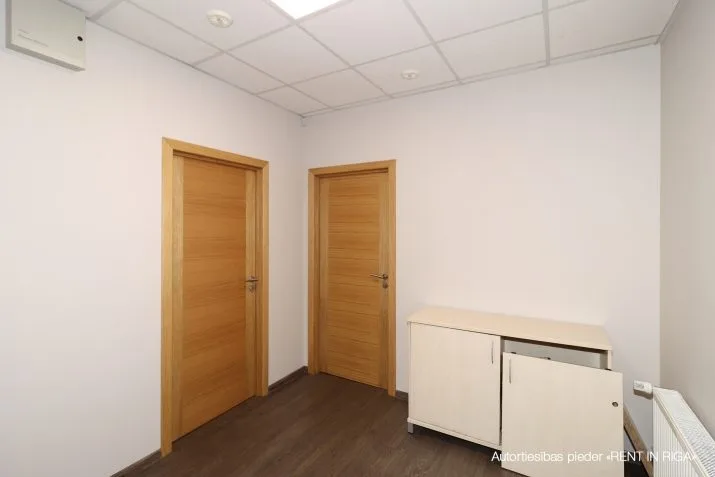 Office For Rent, Lāčplēša iela street 87, Rīga, Labais krasts, Centrs / 660 € 11