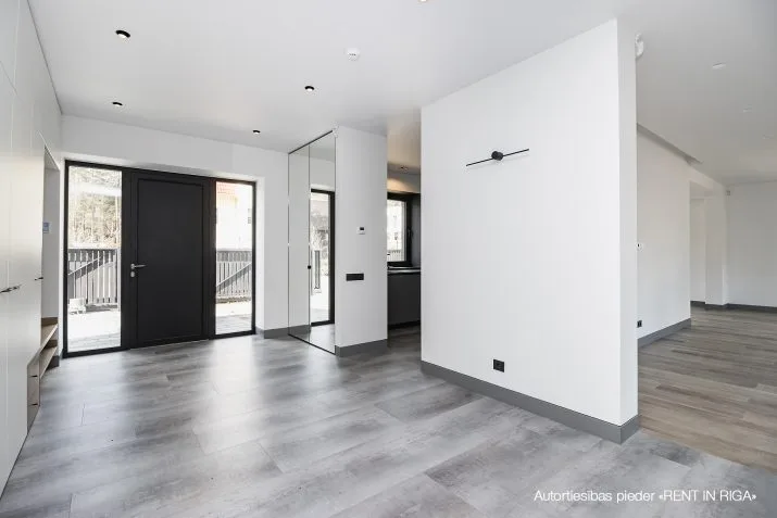 Pārdod māju, Velēnu iela 8, Garkalnes novads, Langstiņi / 560 000 € 12