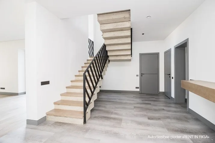 Pārdod māju, Velēnu iela 8, Garkalnes novads, Langstiņi / 560 000 € 14