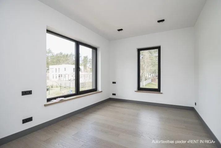 Pārdod māju, Velēnu iela 8, Garkalnes novads, Langstiņi / 560 000 € 28