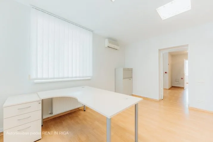 Аренда офиса, Maija улица 8, Rīga, Labais krasts, Centrs / 1 100 € 18