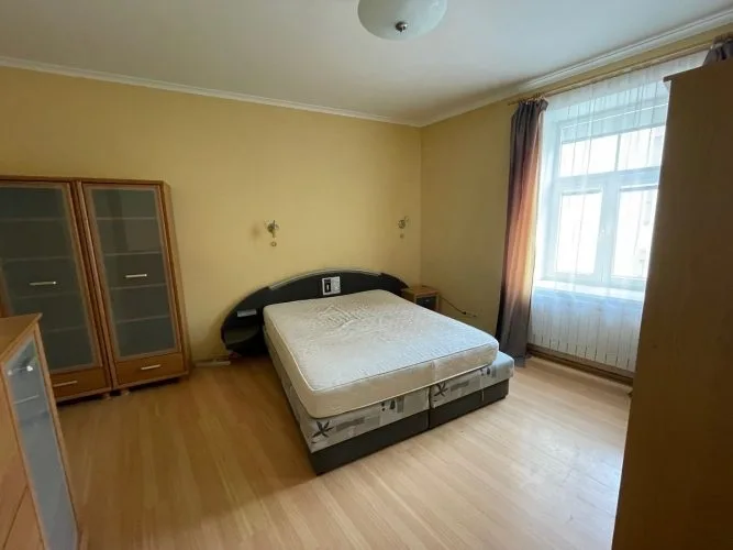 Dzirnavu iela 72 3