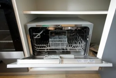 Izīrē dzīvokli, Lugažu iela 2a, Rīga, Labais krasts, Centrs / 510 € 3