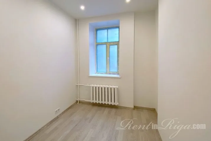 Pārdod dzīvokli, Zvaigžņu iela 24, Rīga, Labais krasts, Centrs / 83 200 € 8