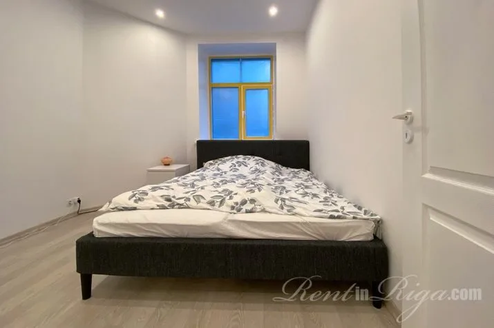 Zvaigžņu iela 24 6