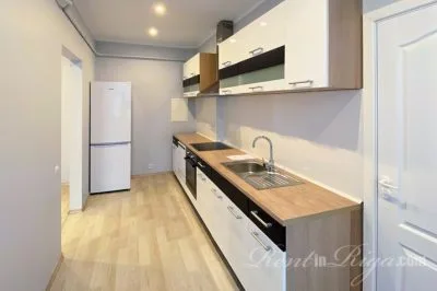 Pārdod dzīvokli, Zvaigžņu iela 24, Rīga, Labais krasts, Centrs / 83 200 € 4