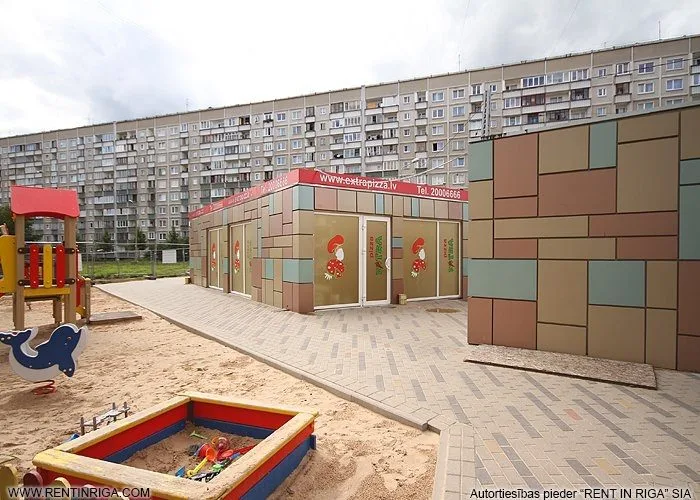 Valdeķu iela 20 3