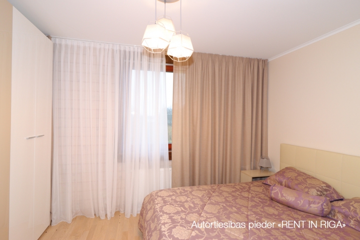 Izīrē māju, Bernātu iela 33, Jūrmala, Asari / 2 400 € 10