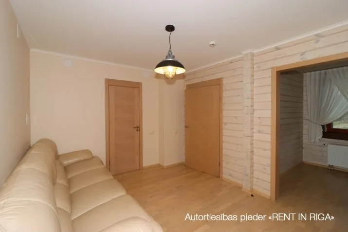 Izīrē māju, Bernātu iela 33, Jūrmala, Asari / 2 400 € 18