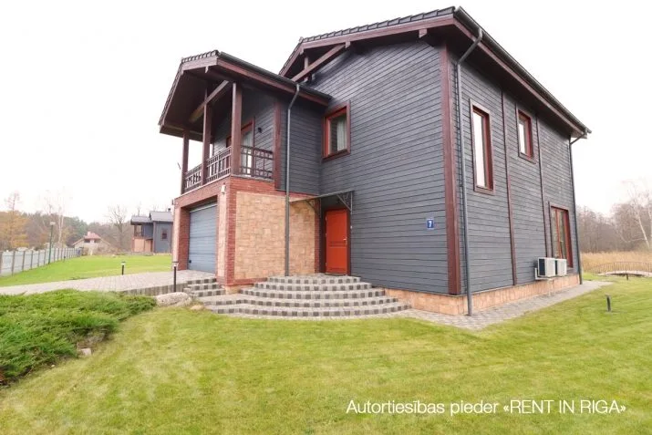 Izīrē māju, Bernātu iela 33, Jūrmala, Asari / 2 400 € 28
