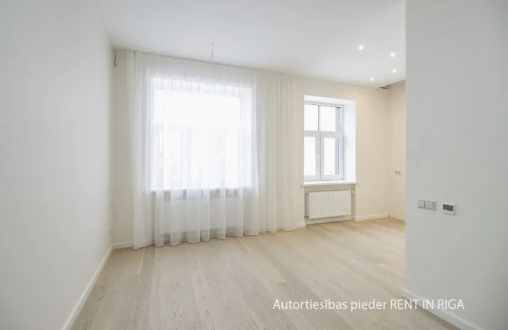 Продажа квартиры, Aleksandra Čaka улица 123, Rīga, Labais krasts, Centrs / 165 275 € 8