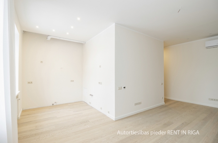 Продажа квартиры, Aleksandra Čaka улица 123, Rīga, Labais krasts, Centrs / 165 275 € 11