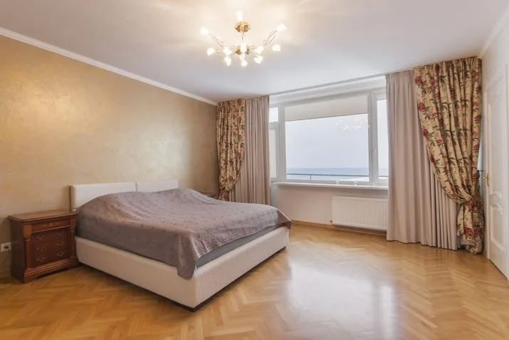 Izīrē dzīvokli, Zigfrīda Meierovica iela 9, Jūrmala, Dubulti / 2 000 € 11