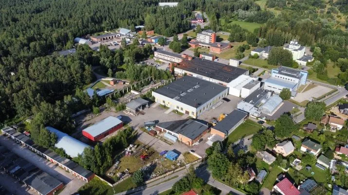 Institūta iela 1 2