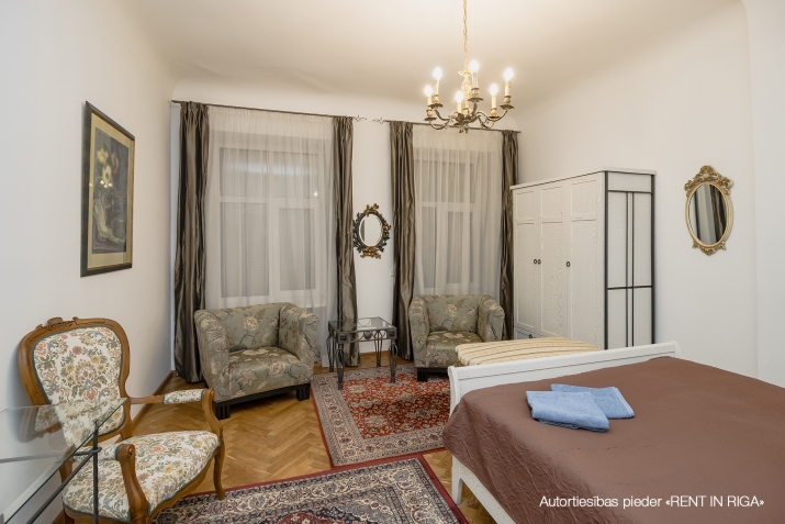 Pārdod investīciju objektu, Aldaru iela 12/14, Rīga, Labais krasts, Vecrīga / 340 000 € 13