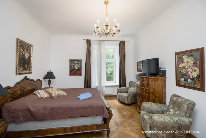 Pārdod investīciju objektu, Aldaru iela 12/14, Rīga, Labais krasts, Vecrīga / 340 000 € 18