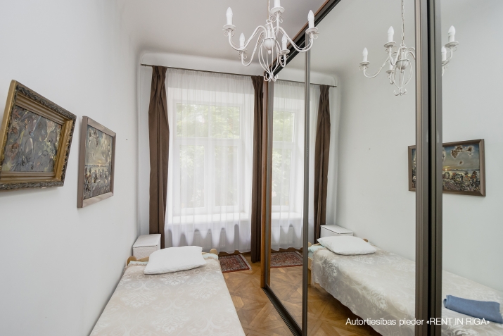 Pārdod investīciju objektu, Aldaru iela 12/14, Rīga, Labais krasts, Vecrīga / 340 000 € 22