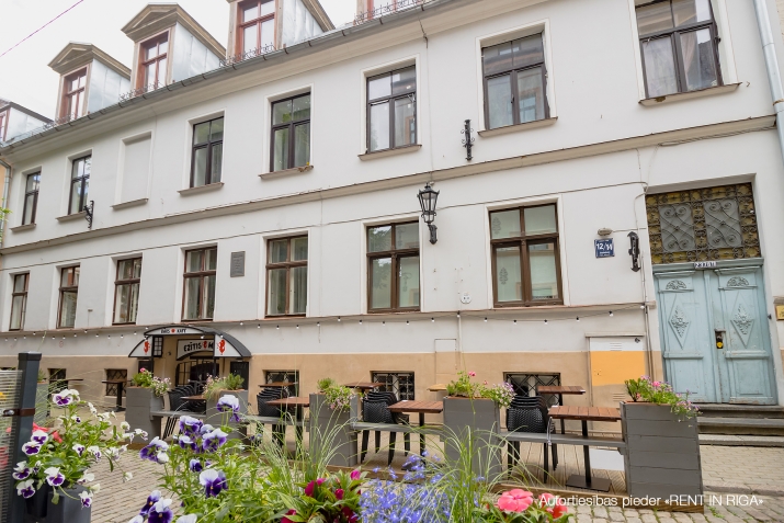 Pārdod investīciju objektu, Aldaru iela 12/14, Rīga, Labais krasts, Vecrīga / 340 000 € 27