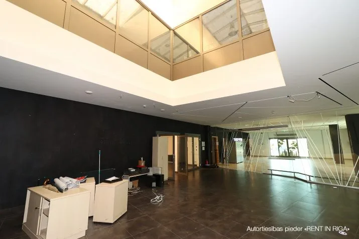 Office For Rent, Kārļa Ulmaņa gatve street 140, Rīga, Kreisais krasts, Šampēteris / 4 032 € 12