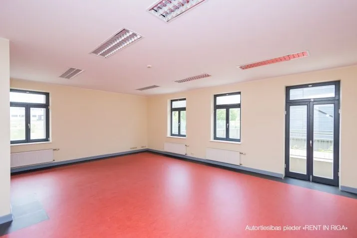 commercial premises For Rent, Zvejnieku street 12, Rīga, Kreisais krasts, Ķīpsala / 12 000 € 23