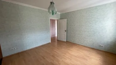 Izīrē dzīvokli, Krišjāņa Barona iela 8, Rīga, Labais krasts, Centrs / 700 € 15