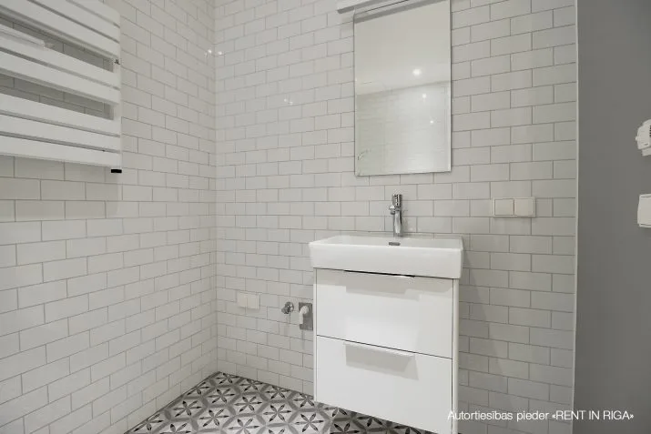 Apartment For Rent, Antonijas street 17A, Rīga, Labais krasts, Centrs / 2 200 € 17