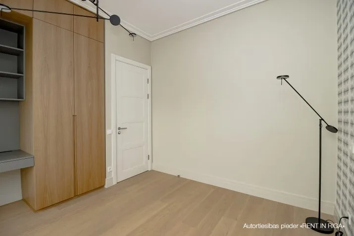 Apartment For Rent, Antonijas street 17A, Rīga, Labais krasts, Centrs / 2 200 € 13