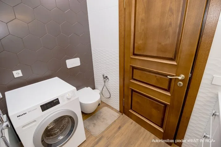 Apartment For Rent, Nikolaja Rēriha street 1a, Rīga, Labais krasts, Centrs / 1 500 € 25