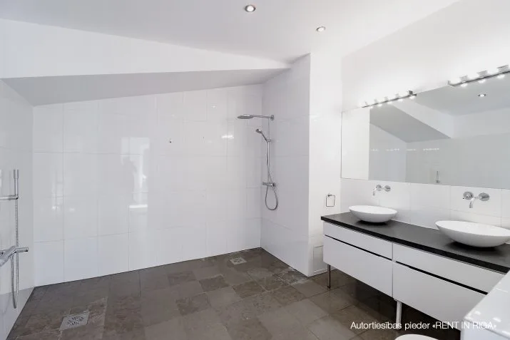 Pārdod dzīvokli, Valdemāra iela 23, Rīga, Labais krasts, Centrs / 410 000 € 19