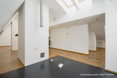 Pārdod dzīvokli, Valdemāra iela 23, Rīga, Labais krasts, Centrs / 410 000 € 12