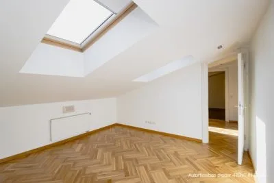 Pārdod dzīvokli, Valdemāra iela 23, Rīga, Labais krasts, Centrs / 410 000 € 20
