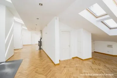 Pārdod dzīvokli, Valdemāra iela 23, Rīga, Labais krasts, Centrs / 410 000 € 23