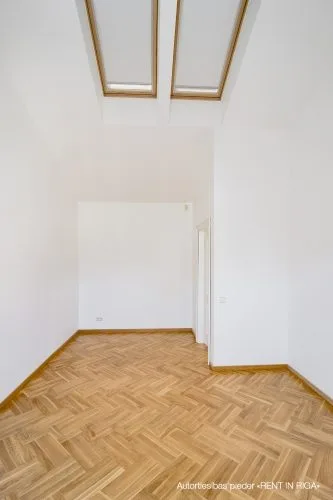 Pārdod dzīvokli, Valdemāra iela 23, Rīga, Labais krasts, Centrs / 410 000 € 25